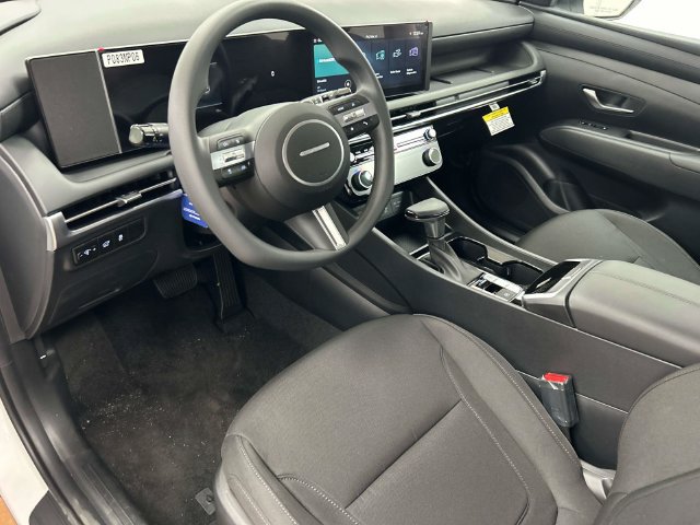 New 2026 Hyundai Tucson SEL Plus FWD image 12