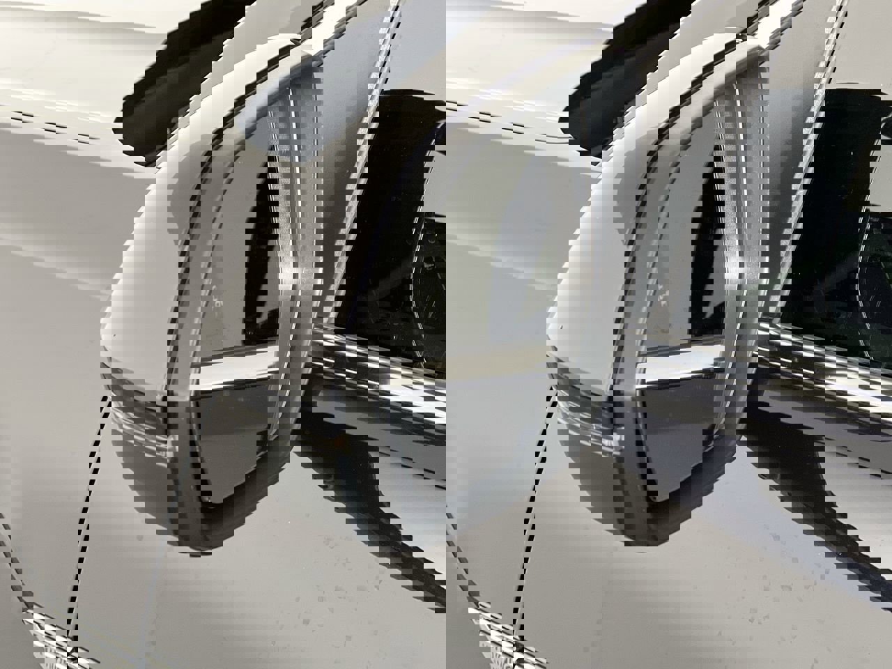 Used 2021 Volkswagen Atlas Cross Sport SEL FWD image 10