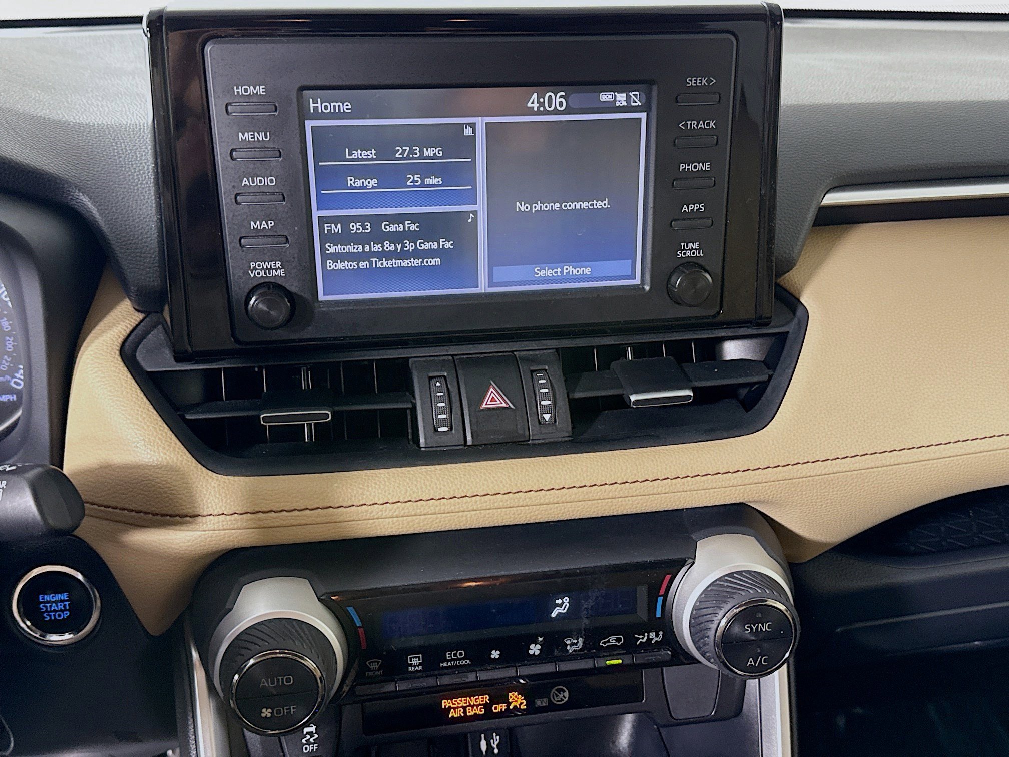 Used 2019 Toyota RAV4 XLE Premium image 18