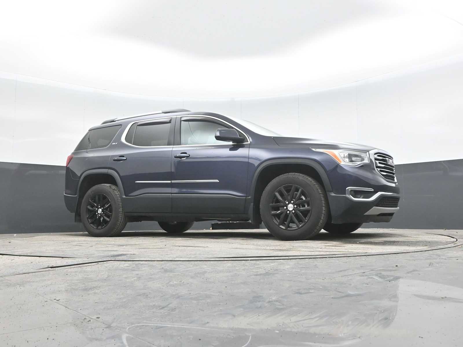 Used 2019 GMC Acadia SLT image 26