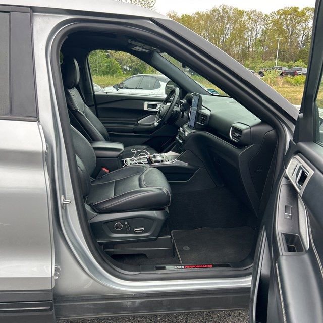 Used 2020 Ford Explorer ST w/ Premium Technology Package AWD/4WD image 13