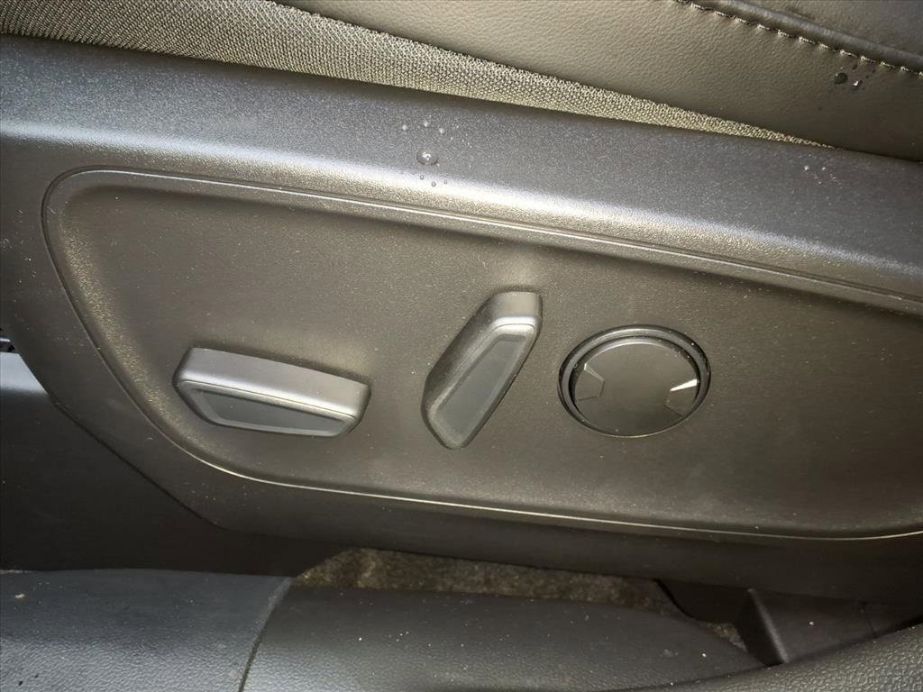 New 2026 Ford Escape ST-Line w/ Tech Pack #1 image 14