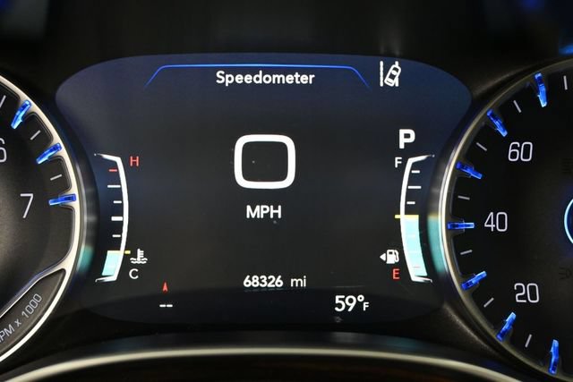 Certified 2024 Chrysler Pacifica Limited FWD image 13