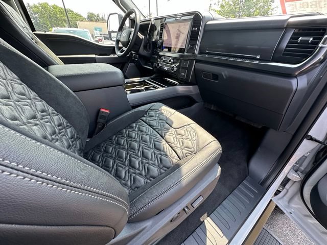New 2026 Ford F250 Lariat w/ Black Appearance Package AWD/4WD image 26