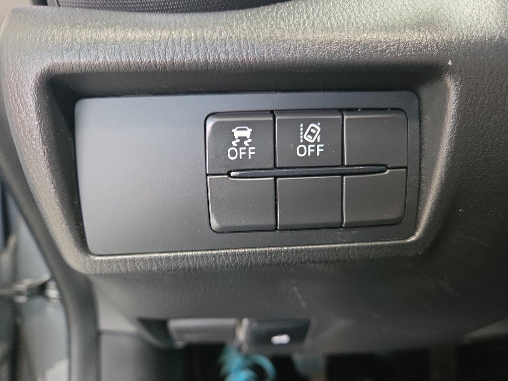Used 2021 MAZDA MX-5 Miata Grand Touring RWD image 20