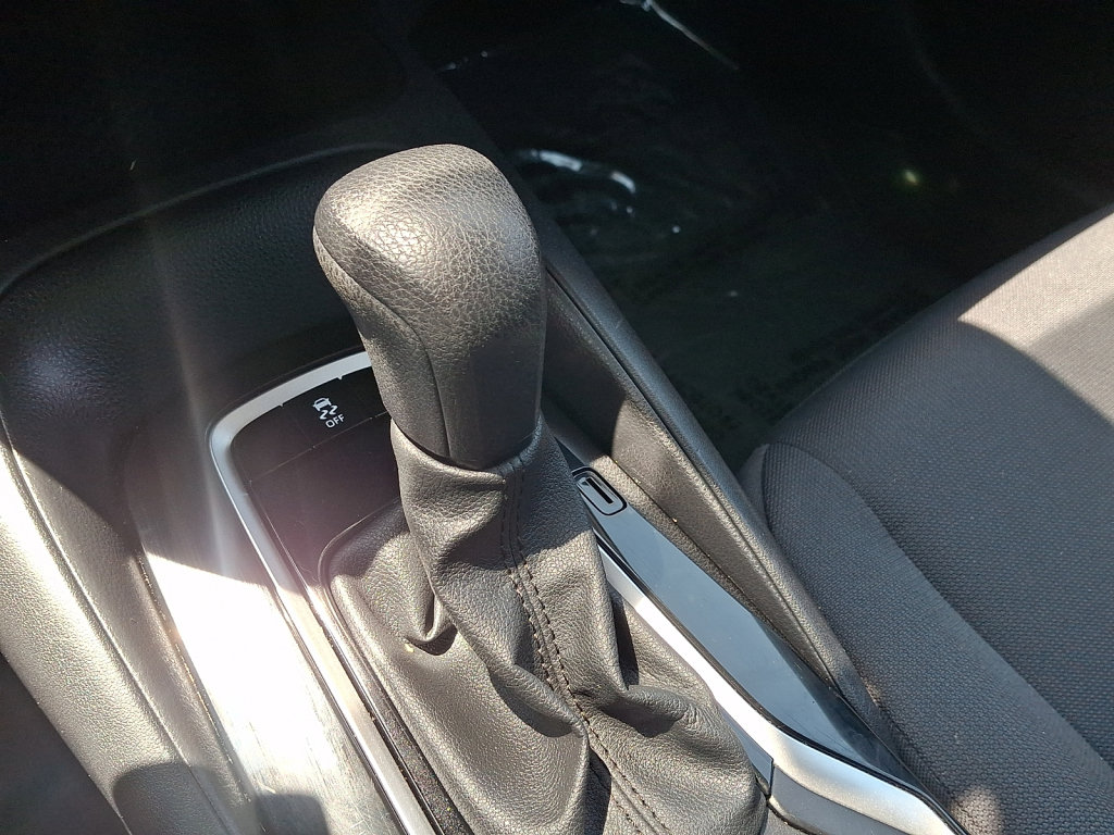 Used 2024 Toyota Corolla LE FWD image 29
