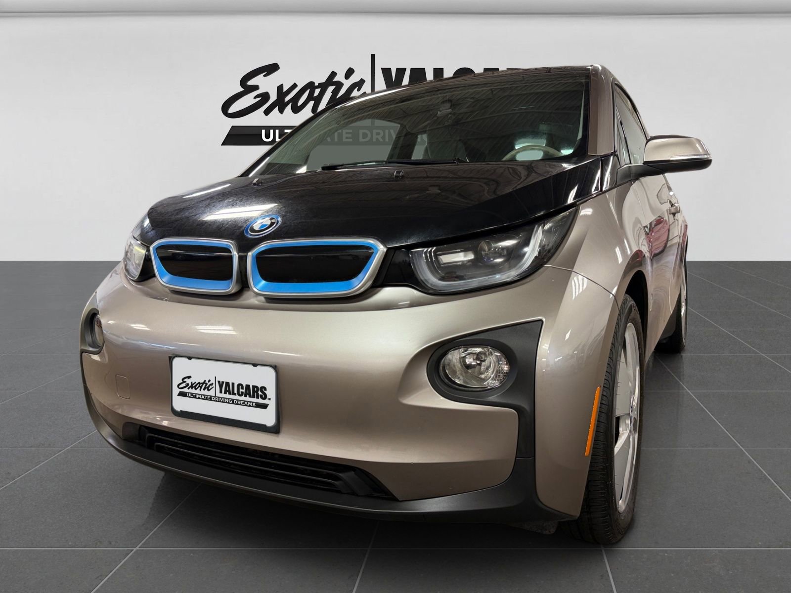 Used 2014 BMW i3 w/ Range Extender RWD image 9