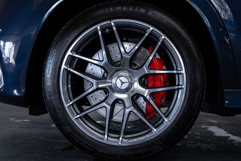 Used 2025 Mercedes-Benz GLE 63 AMG S image 17