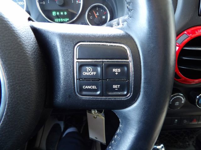 Used 2018 Jeep Wrangler Unlimited Sahara image 18