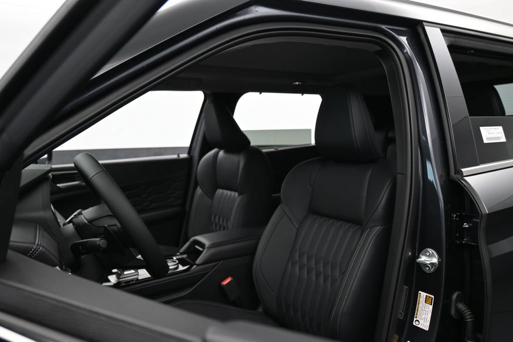 New 2026 Mitsubishi Outlander SEL AWD/4WD image 10