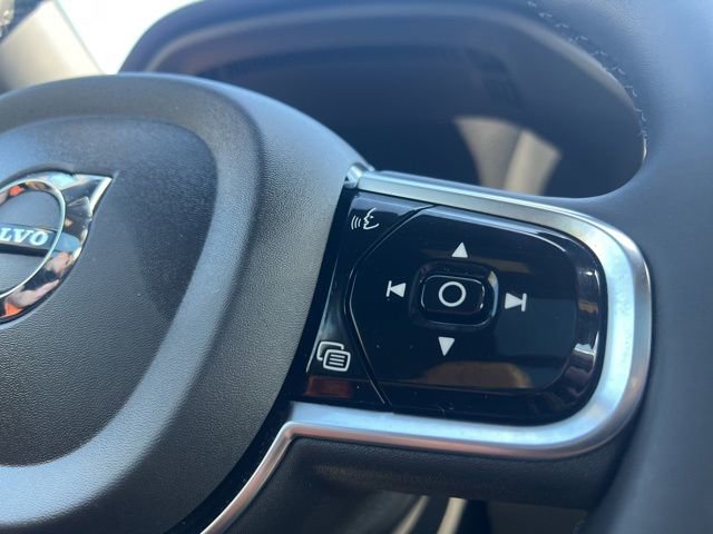 Certified 2023 Volvo XC60 B5 Ultimate w/ Protection Package AWD/4WD image 32