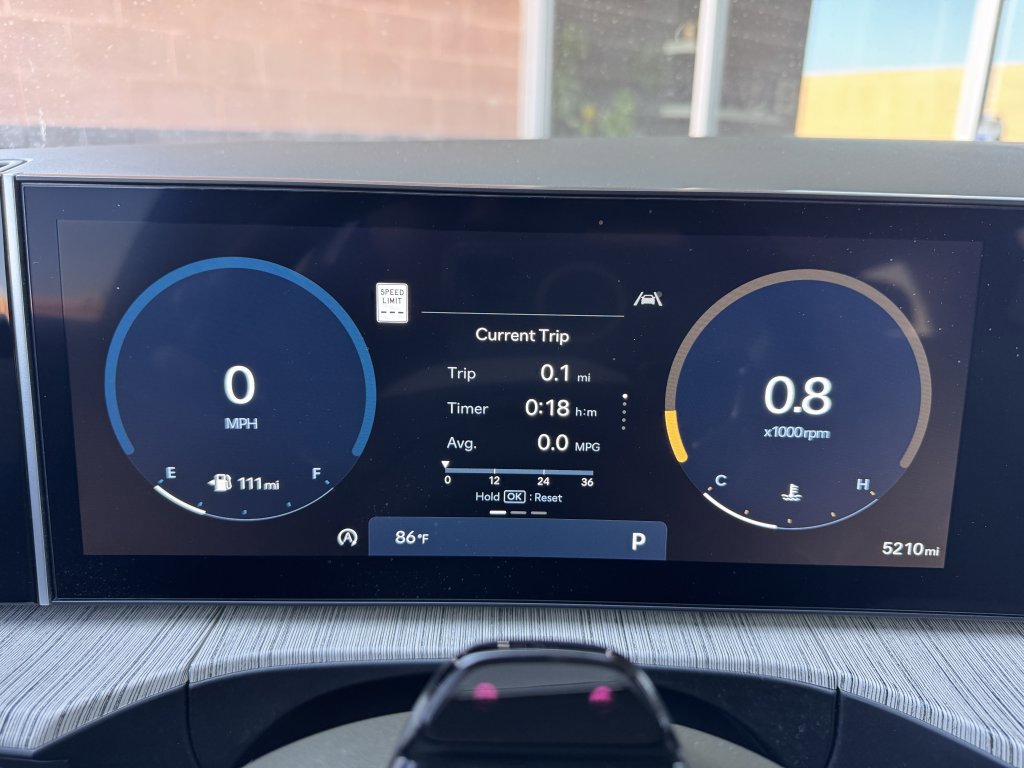 Used 2024 Hyundai Santa Fe Calligraphy image 20