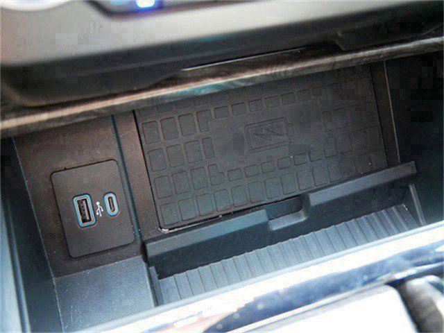 Used 2021 Ford Expedition Limited image 26