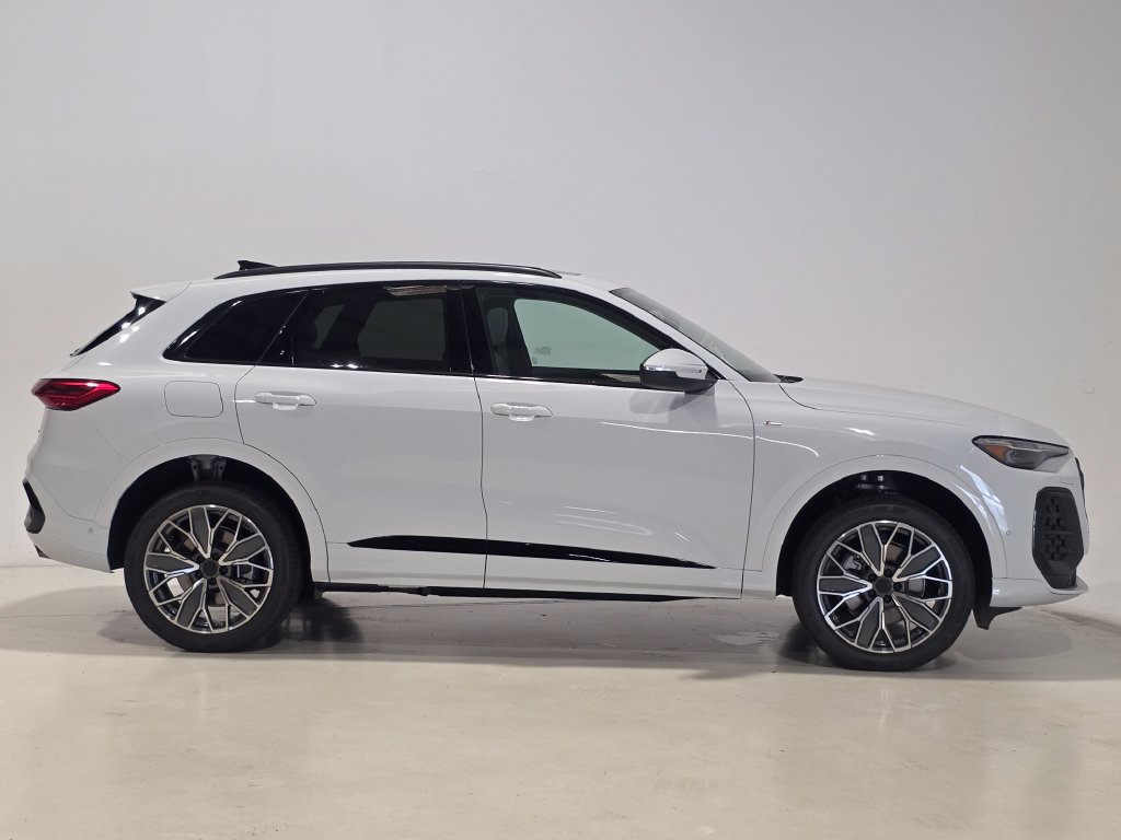 New 2026 Audi Q5 Premium Plus AWD/4WD image 4