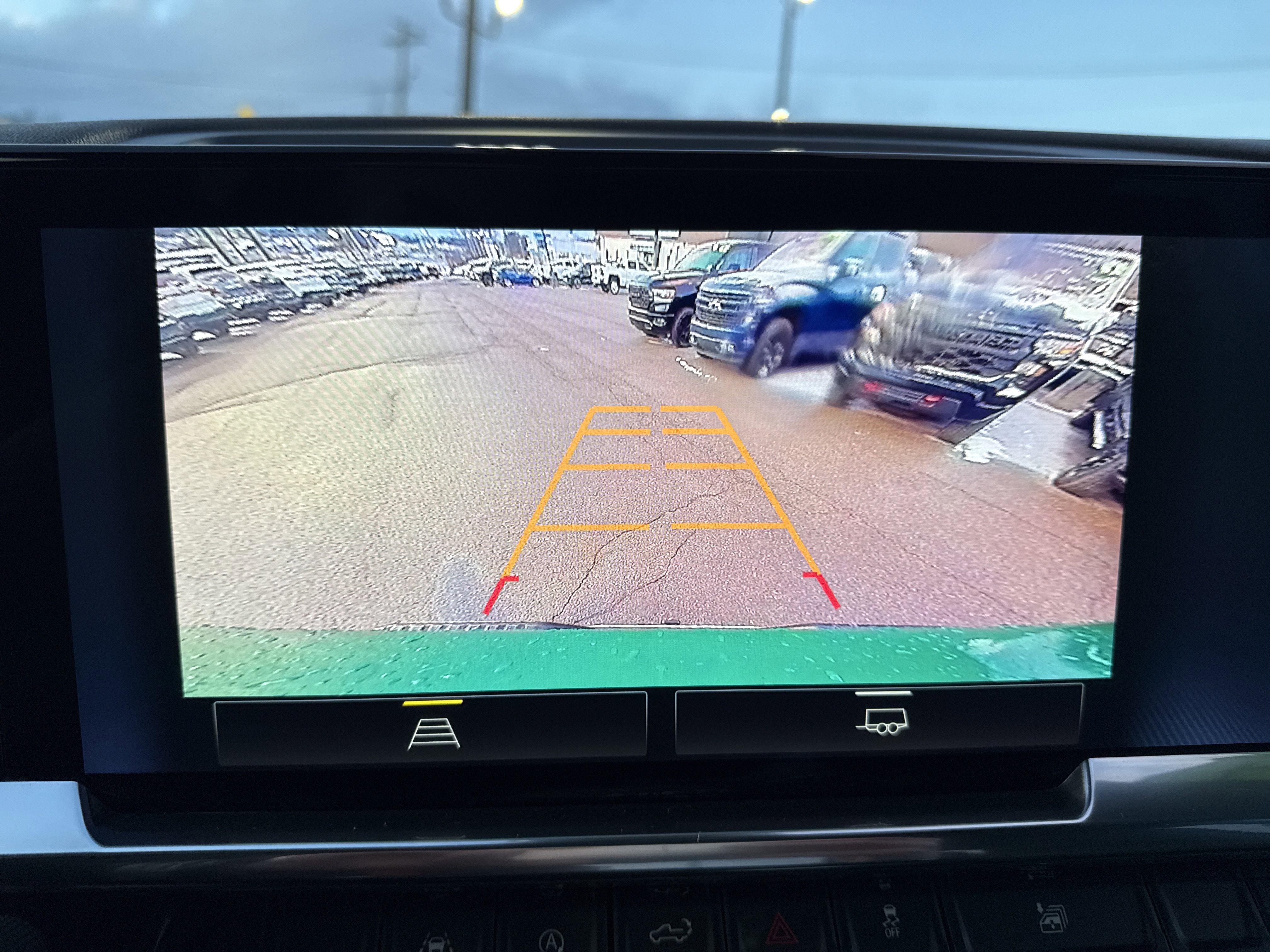 Used 2024 Chevrolet Silverado 1500 LT image 22