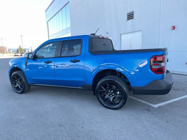 Used 2025 Ford Maverick XLT w/ Black Appearance Package image 3