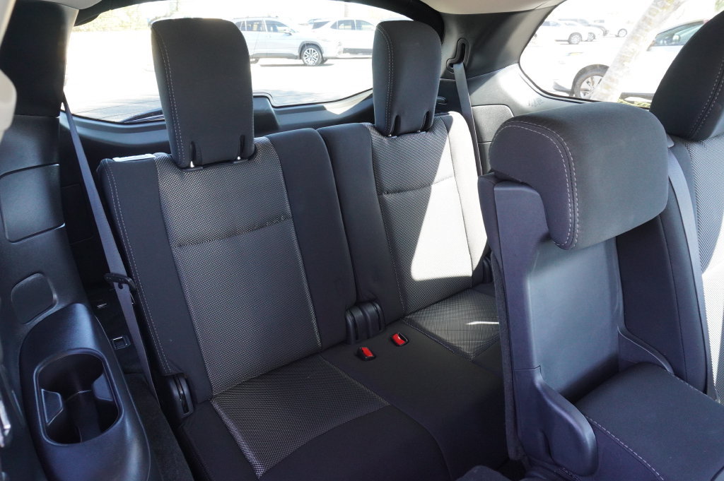 Certified 2020 Nissan Pathfinder SV FWD image 10