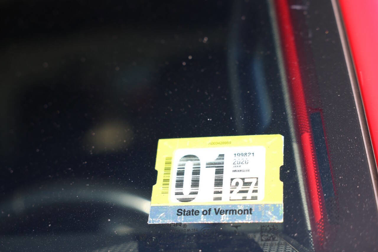 Used 2020 Jeep Wrangler Sport image 31