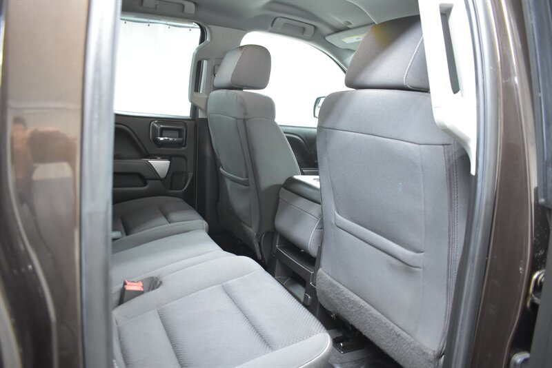 Used 2019 Chevrolet Silverado 1500 LT w/ All Star Edition AWD/4WD image 28