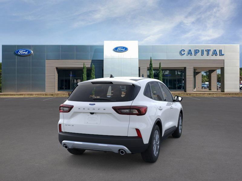 New 2026 Ford Escape Active image 8