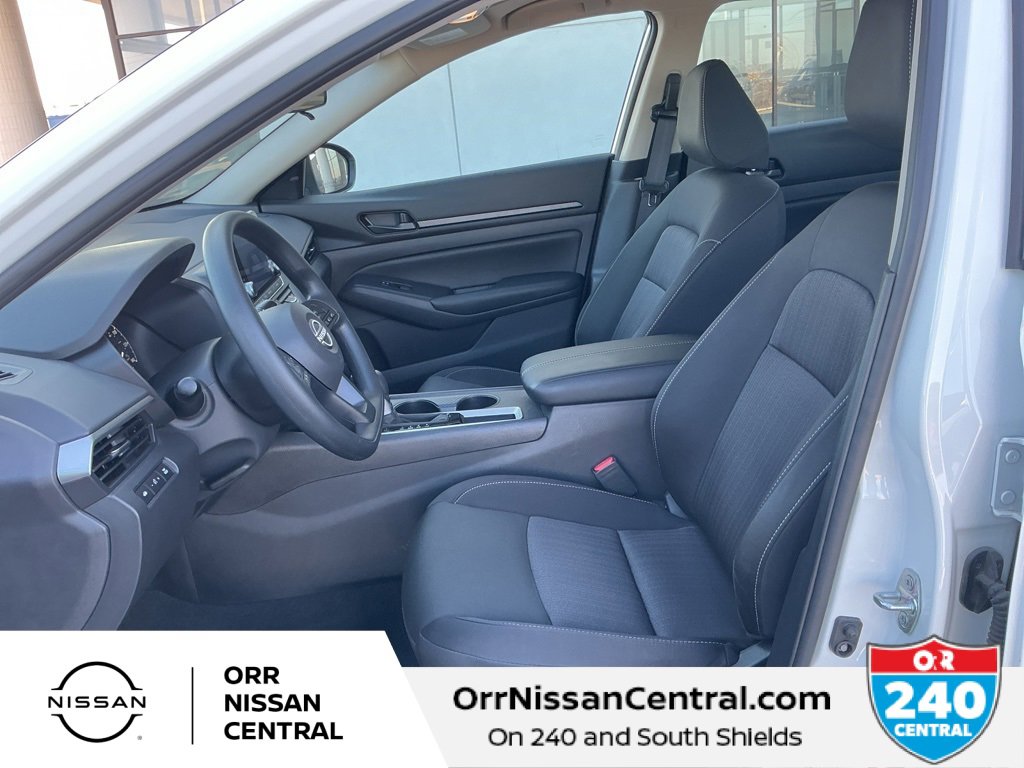 Certified 2025 Nissan Altima 2.5 S image 17