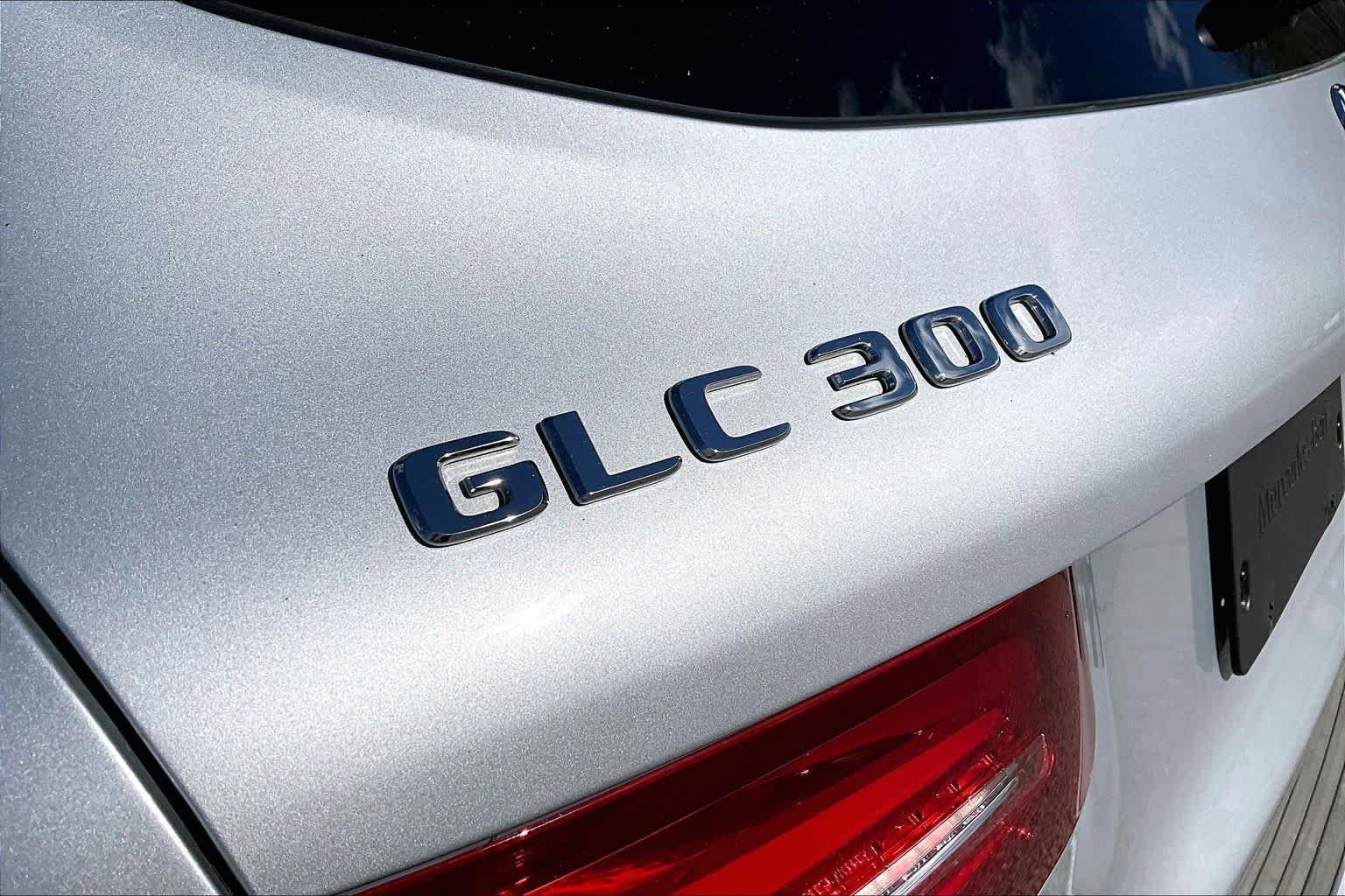 Used 2019 Mercedes-Benz GLC 300 4MATIC image 10