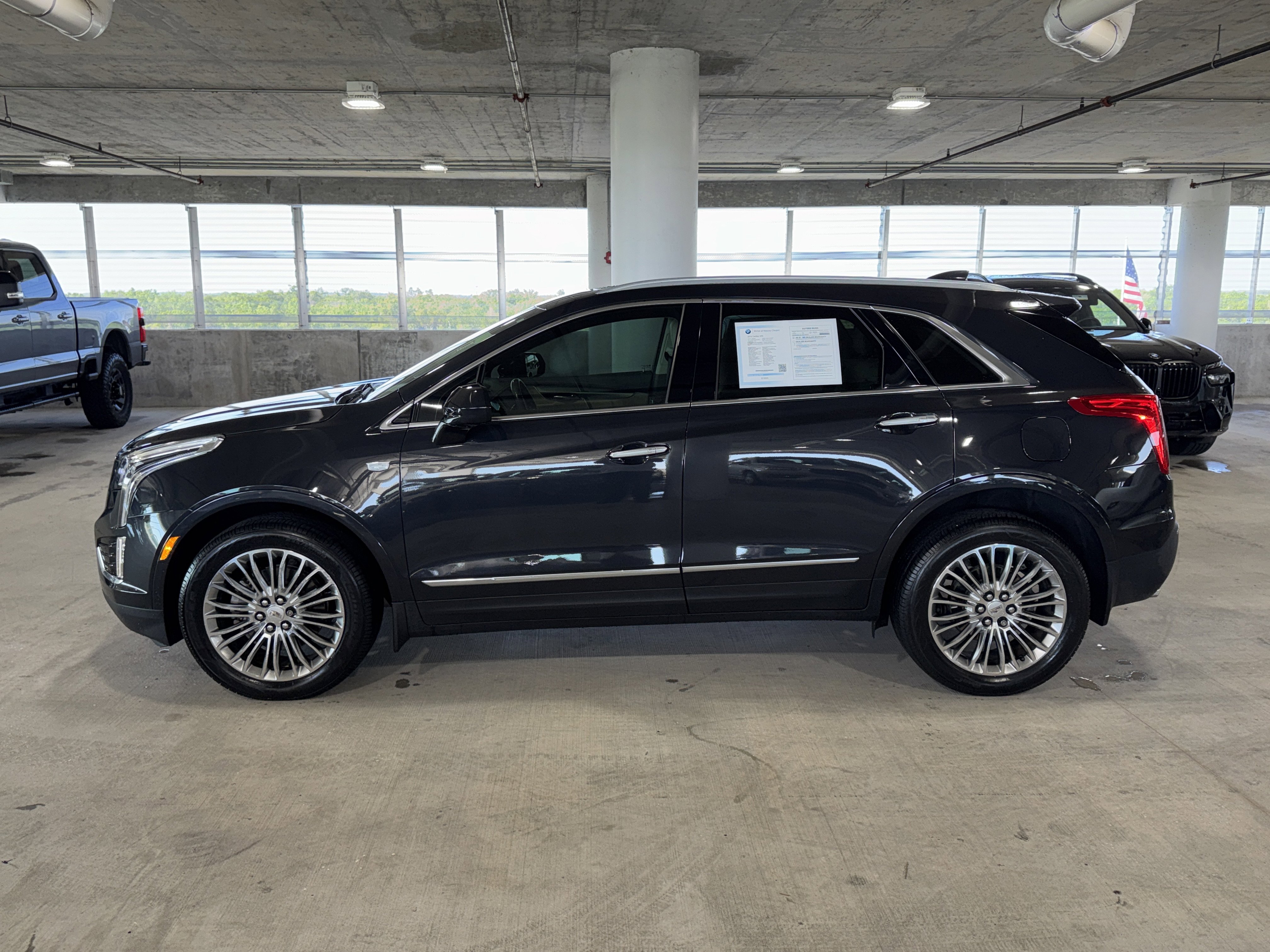 Used 2019 Cadillac XT5 Premium Luxury FWD image 5