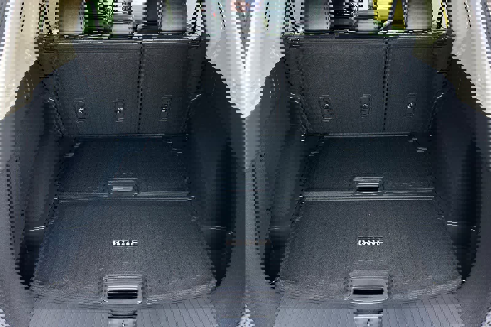 New 2026 Nissan Rogue Platinum image 18