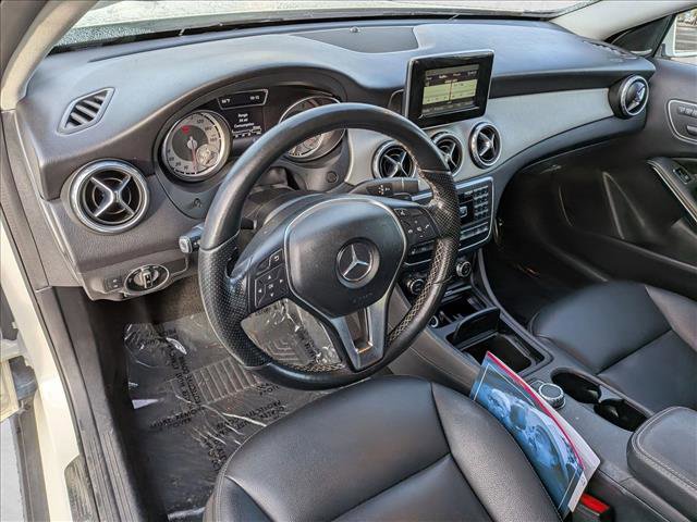 Used 2015 Mercedes-Benz GLA 250 4MATIC image 10