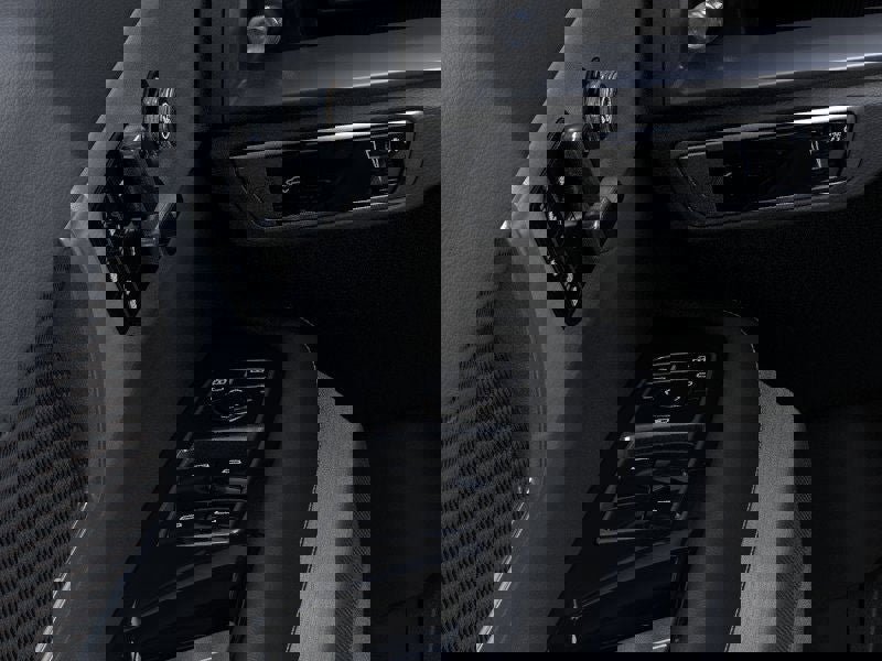 New 2026 Cadillac Vistiq Sport image 22