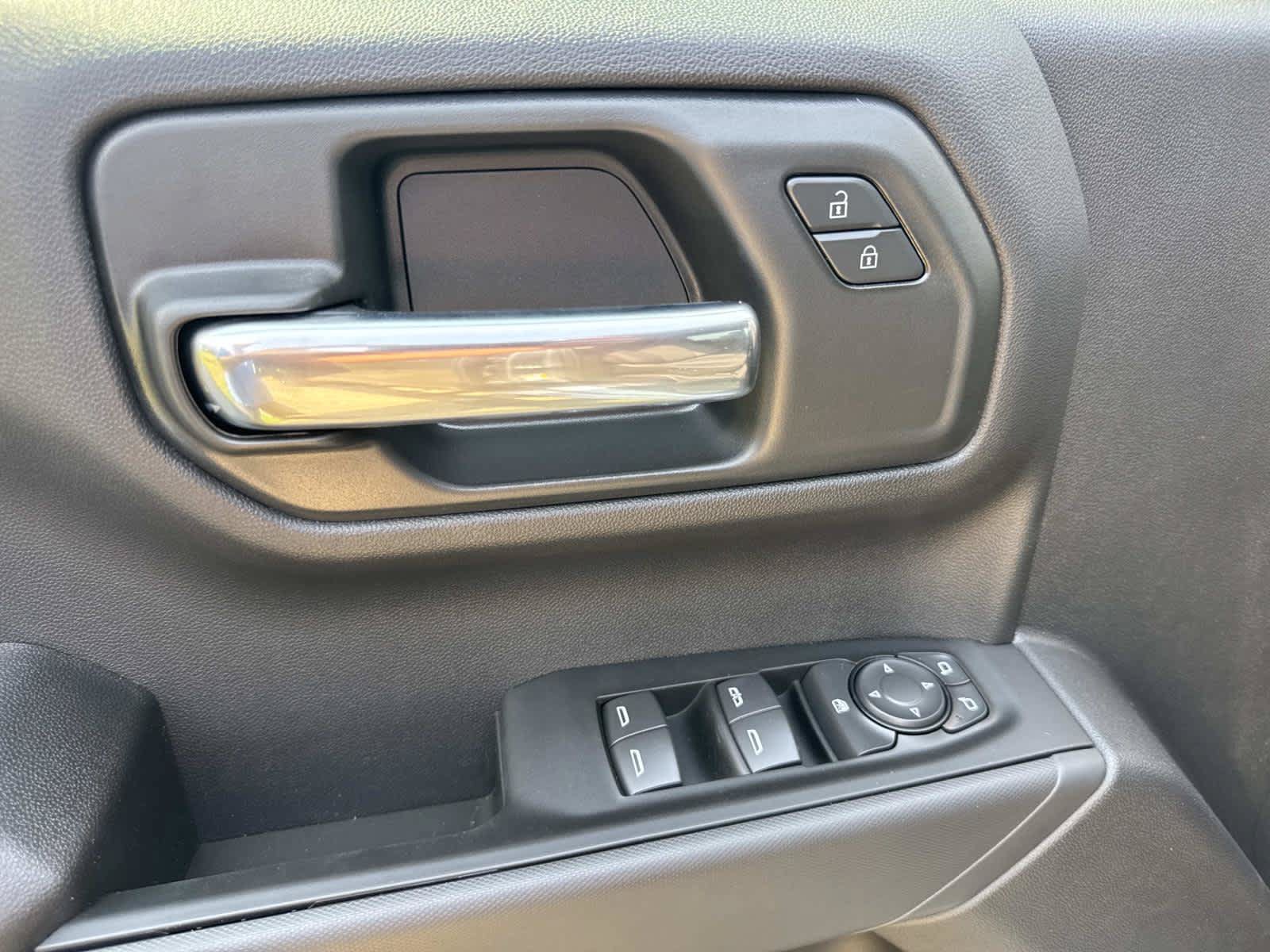 New 2026 Chevrolet Silverado 1500 Custom w/ Turbomax Blackout Package AWD/4WD image 12