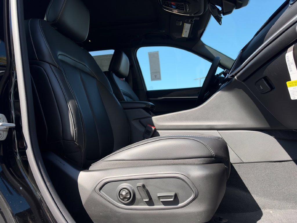 New 2027 Jeep Grand Cherokee Limited AWD/4WD image 10
