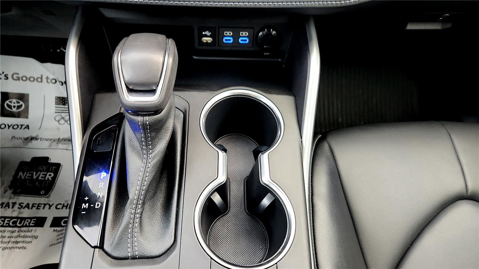 Certified 2022 Toyota Highlander XLE image 39