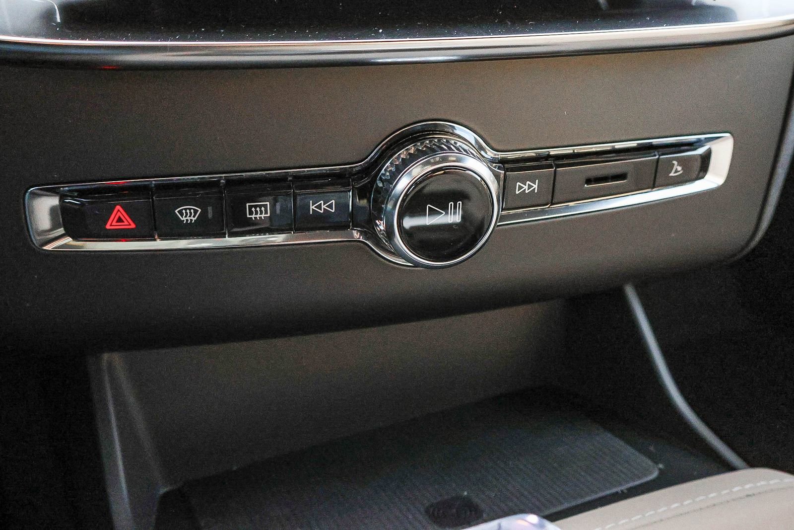 New 2026 Volvo XC90 T8 Ultra w/ Lounge Package image 33