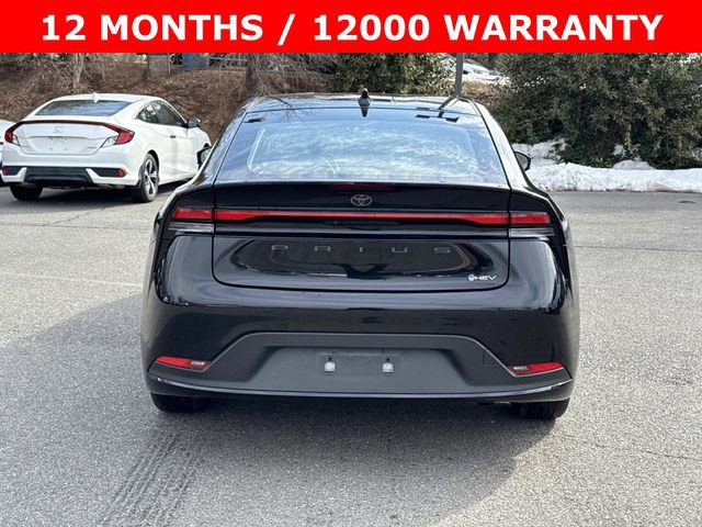 Used 2024 Toyota Prius LE image 3