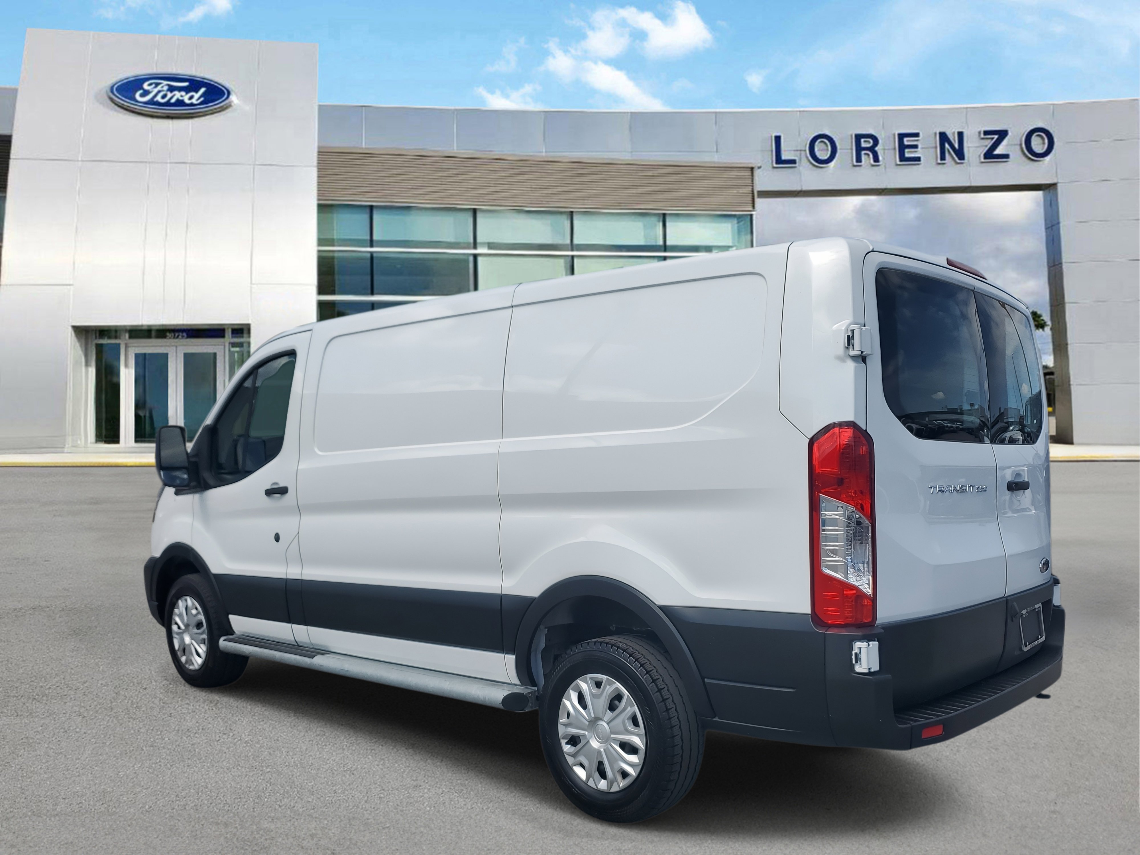 Used 2024 Ford Transit 250 Low Roof w/ Exterior Upgrade Package image 7