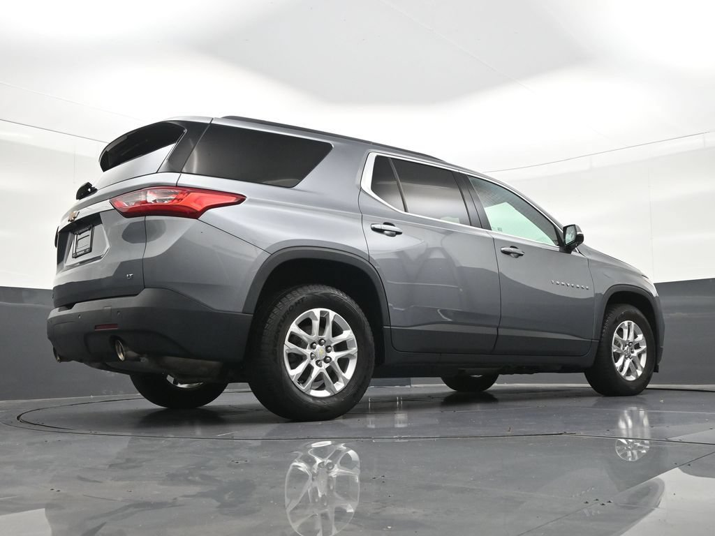 Used 2020 Chevrolet Traverse LT FWD image 30