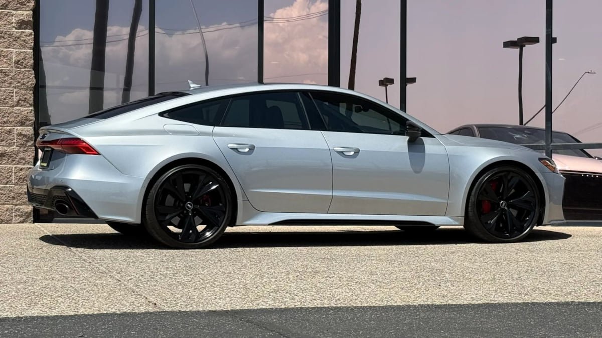 Used 2021 Audi RS 7 Sportback AWD/4WD image 13