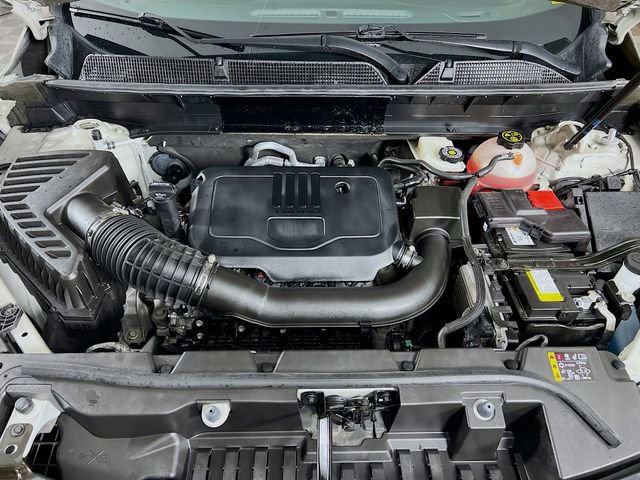 Used 2023 GMC Acadia SLE w/ Driver Convenience Package image 27
