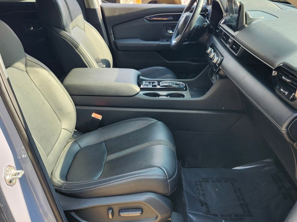 Used 2023 Honda Pilot Touring image 20