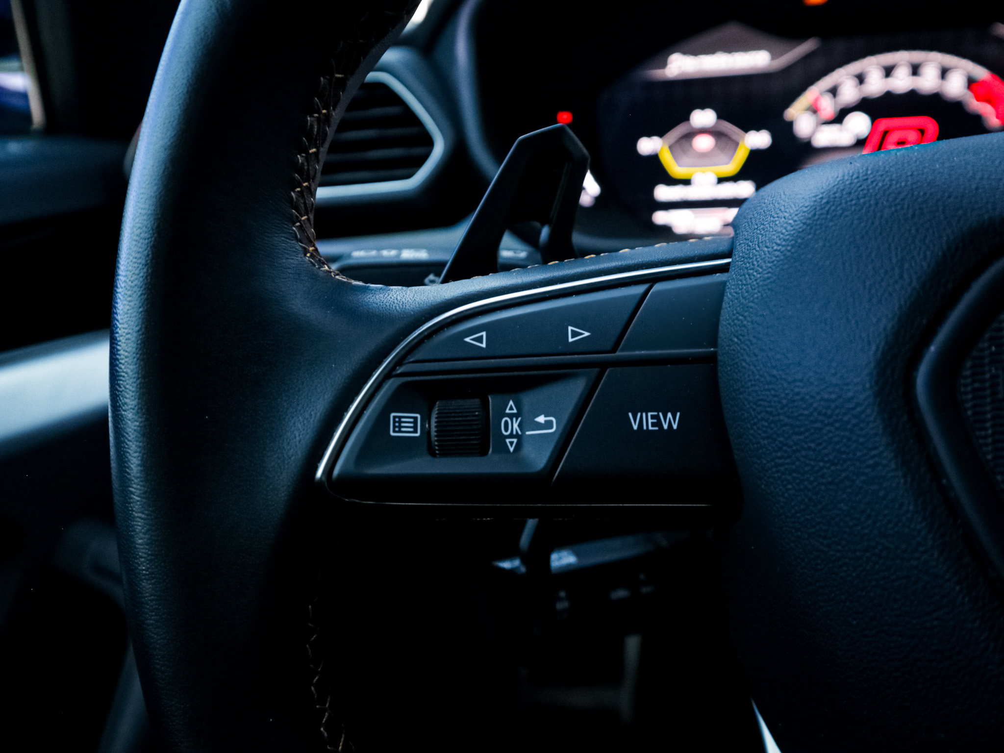 Used 2024 Lamborghini Urus S AWD/4WD image 19