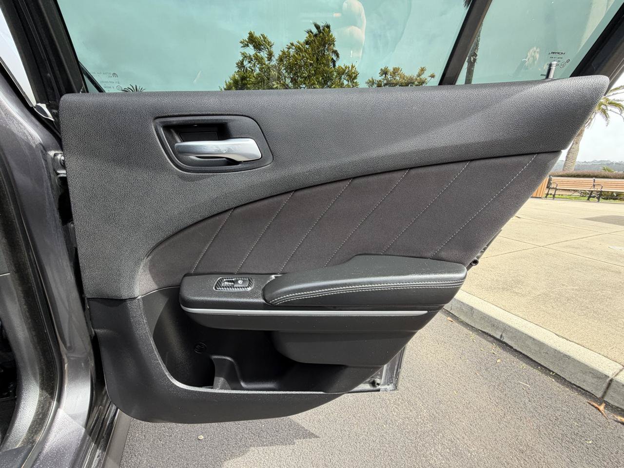 Used 2019 Dodge Charger R/T w/ Driver Confidence Group RWD image 29