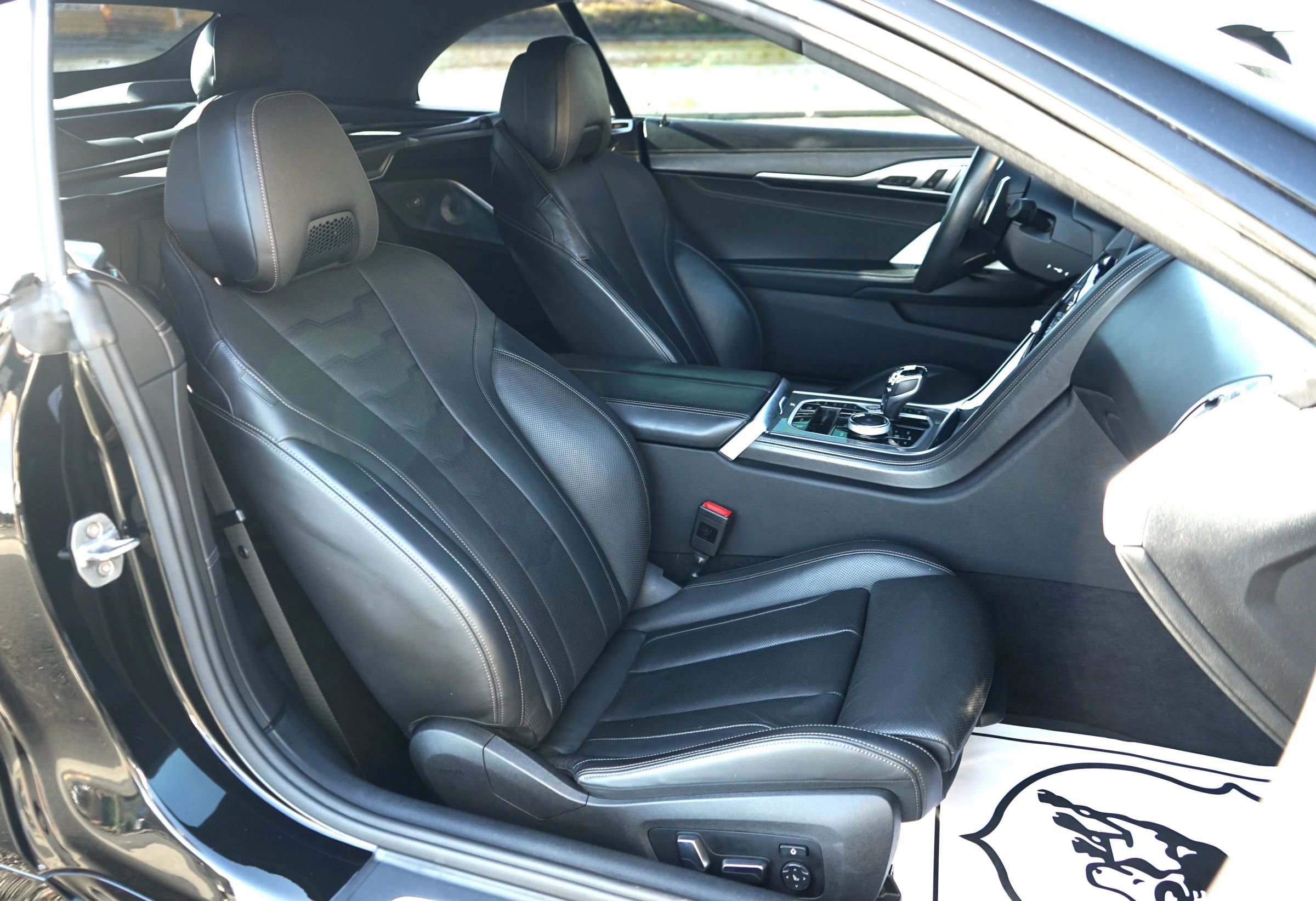 Used 2019 BMW M850i xDrive Convertible image 40