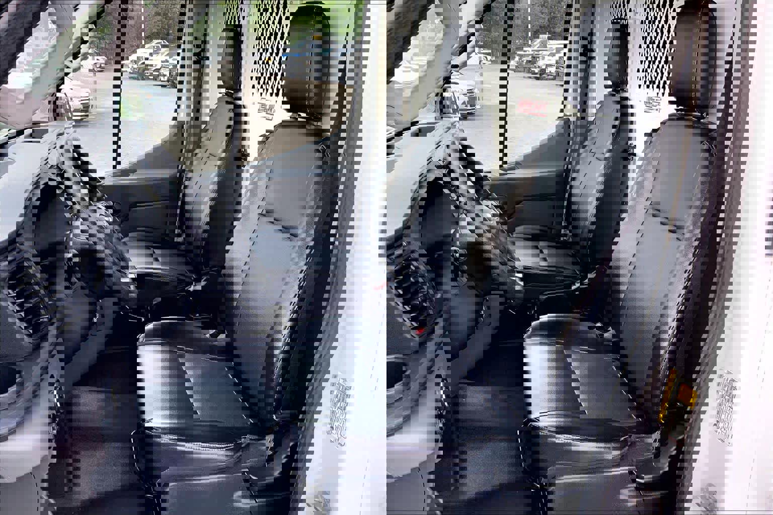 Used 2020 Ford Transit 250 Medium Roof w/ Load Area Protection Package image 6