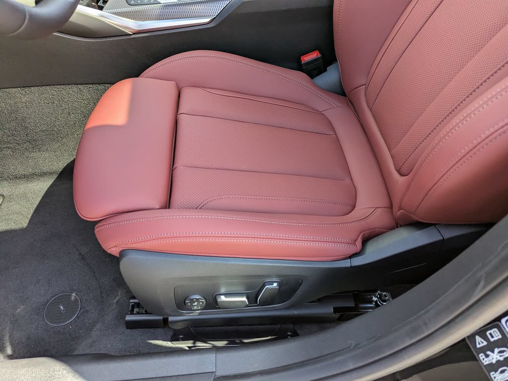 New 2026 BMW 330i xDrive Sedan w/ Premium Package AWD/4WD image 15