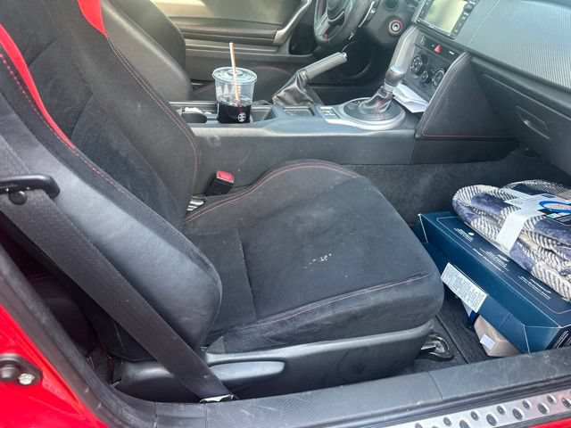 Used 2015 Scion FR-S RWD image 8