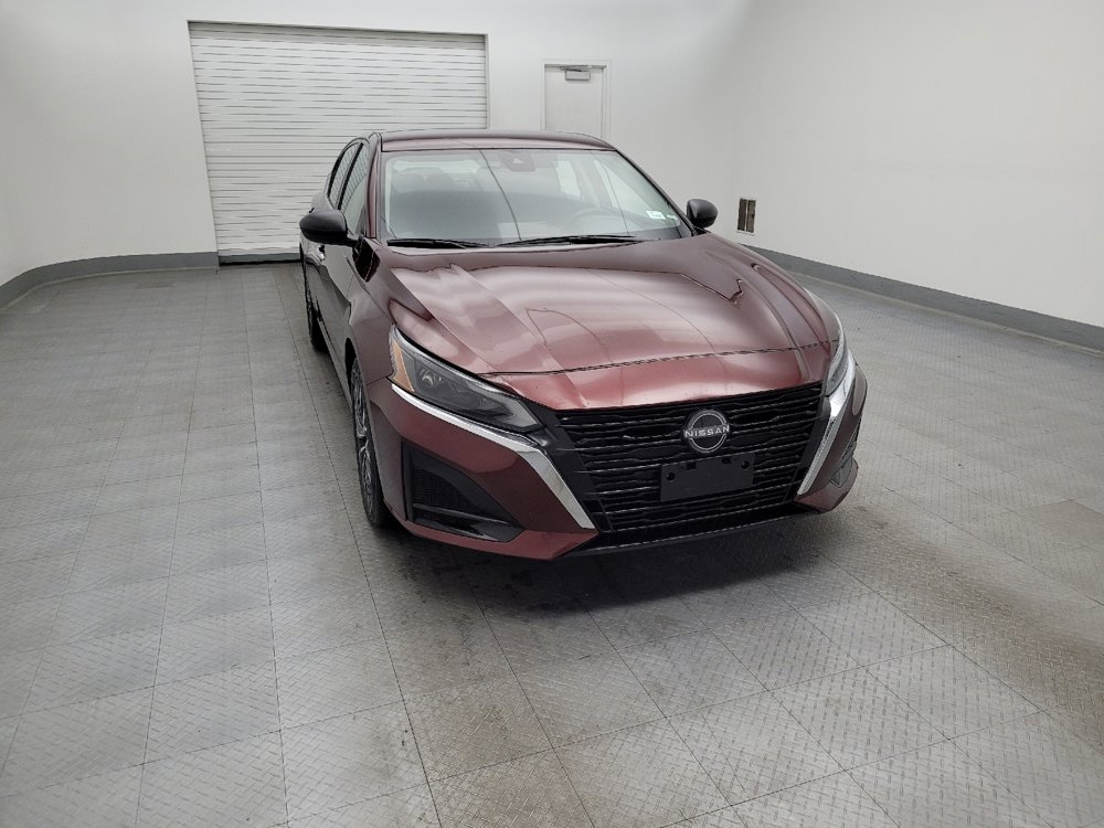 Used 2024 Nissan Altima 2.5 SV image 14