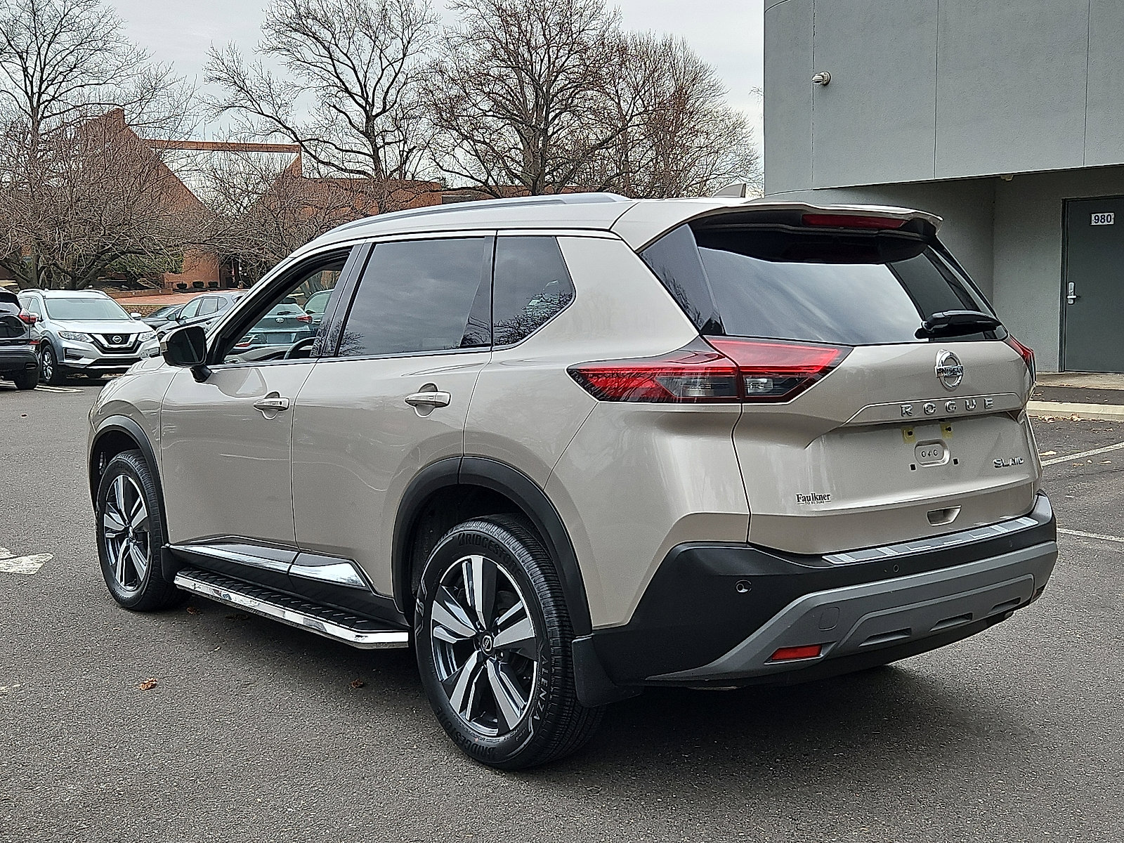 Certified 2021 Nissan Rogue SL w/ Premium Package image 4