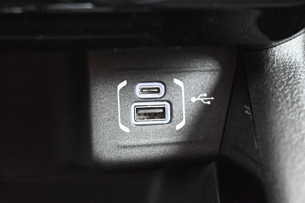 New 2026 Jeep Compass Latitude AWD/4WD image 14