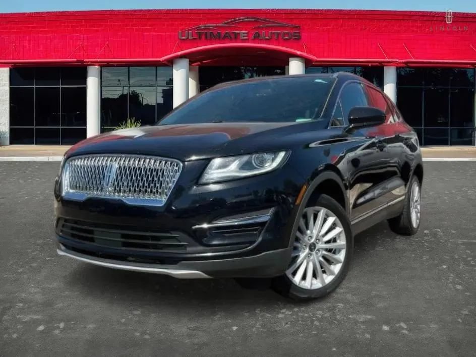 Used 2019 Lincoln MKC Premiere AWD/4WD image 2